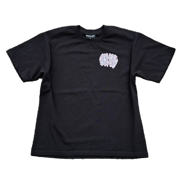 Classic black t-shirt / pink logo